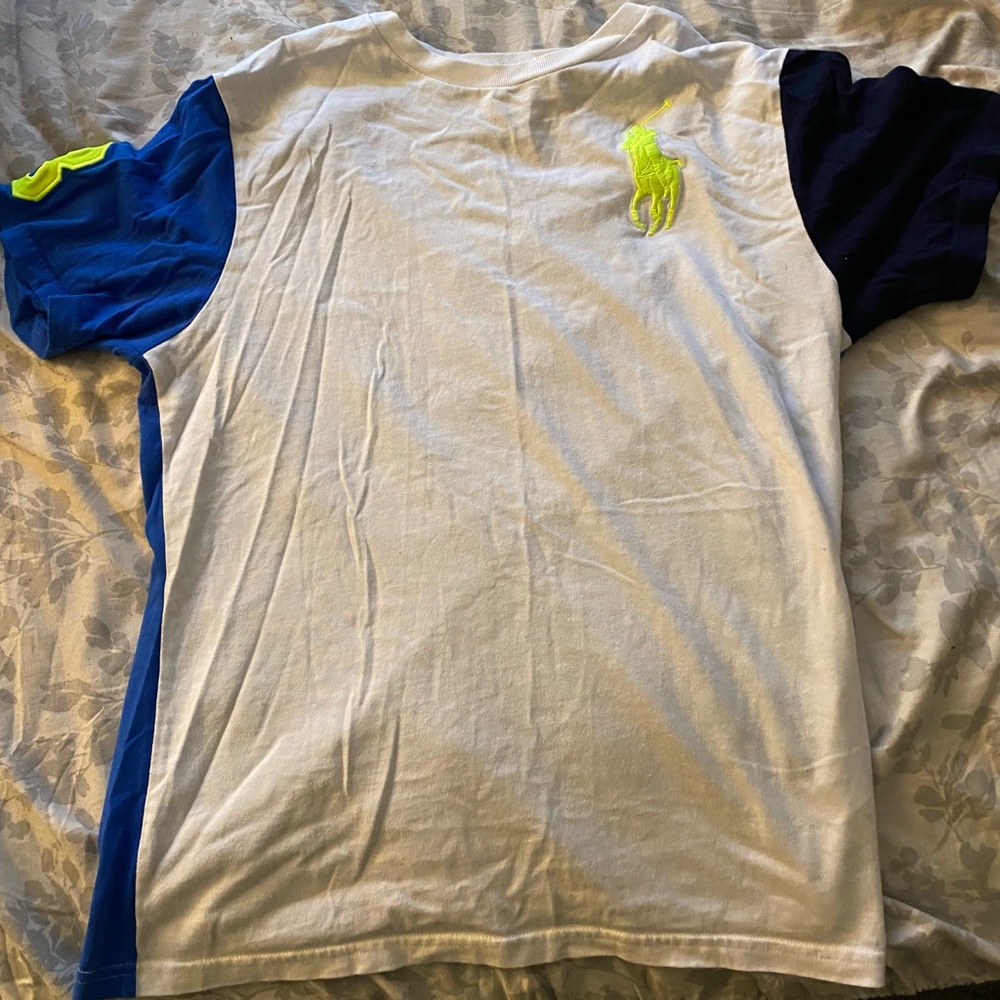 14-16 L Ralph Lauren tee